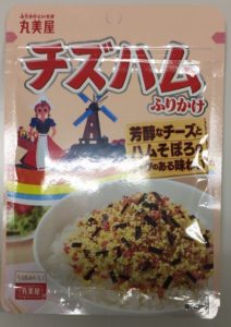 芳醇なチーズとハムそぼろ。 なぜオランダ風のパッケージなのか、疑問が・・・