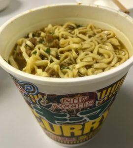 見た目は普通のカレー? そういえば、謎肉が見当たらない...