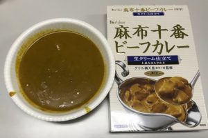 色は薄目。具材感が少しさびしい感じですね。