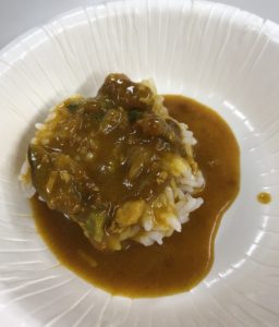 普通に、ちゃーんとカレー。